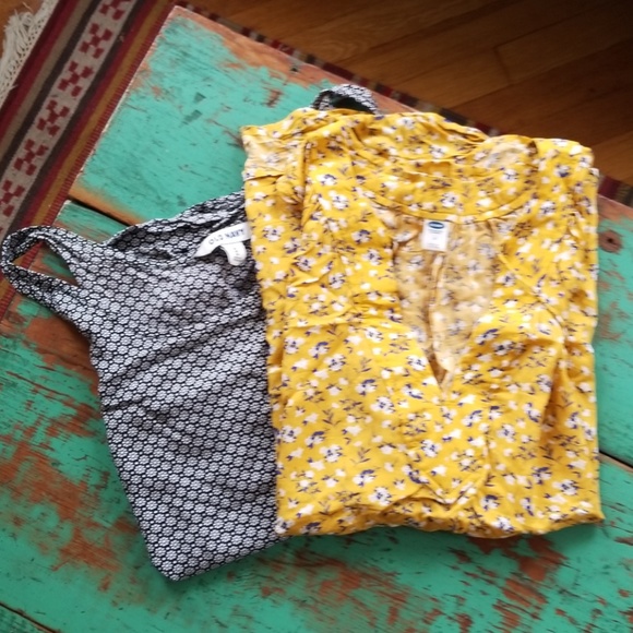 Old Navy Tops - Old Navy Tank Bundle